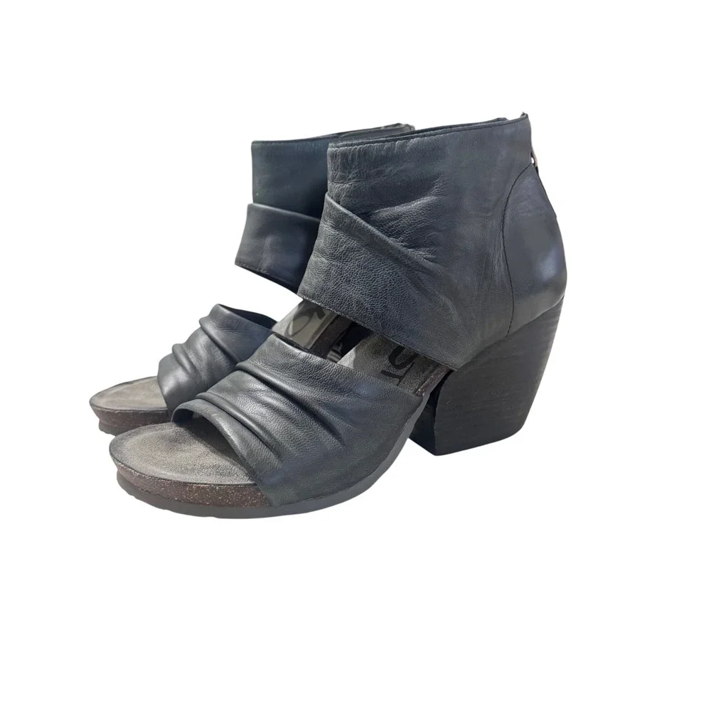 OTBT Patchouli Heeled Sandals‎ Women 9M Black Excellent Leather Open Toe Cutout